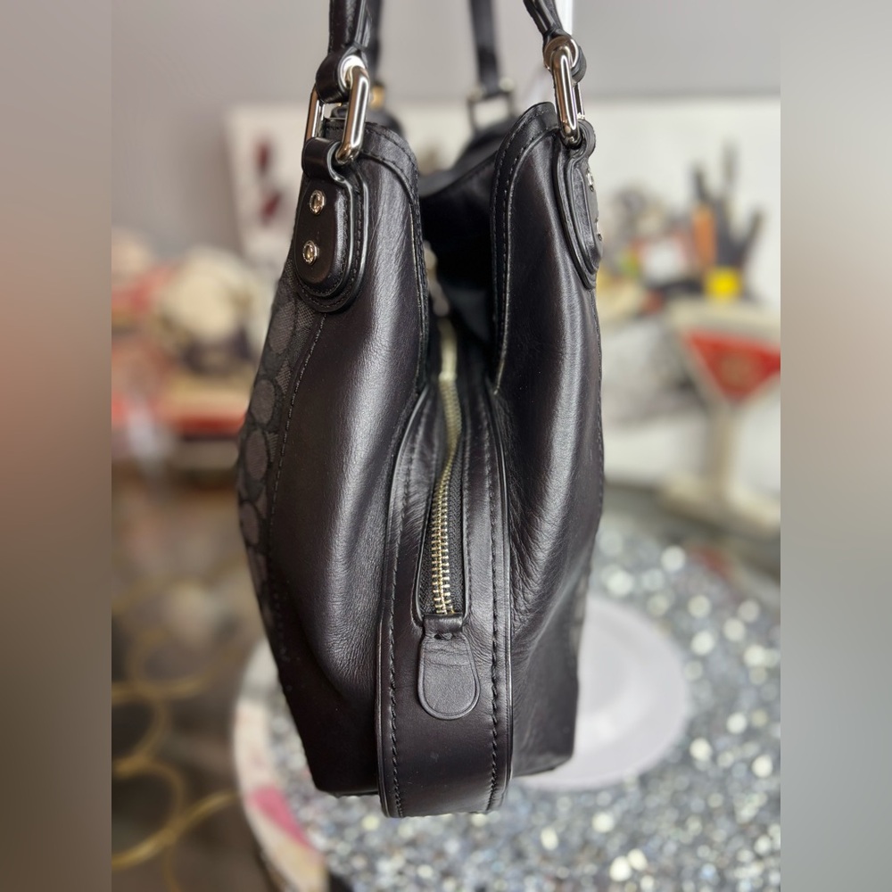 Coach 2017 Edie 31 shoulder bag EUC - Picture 8 of 15